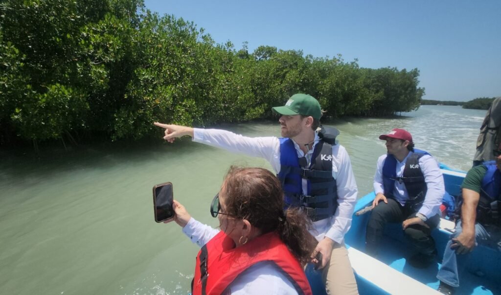Consolida SEDUMA alianza social para preservar ecosistemas costeros