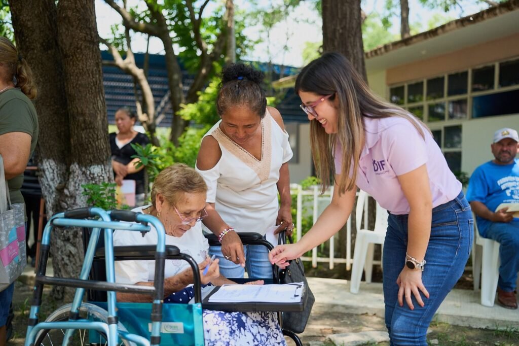 DIF Tamaulipas regresa a Nuevo y Antiguo Morelos para cumplir compromisos con las familias
