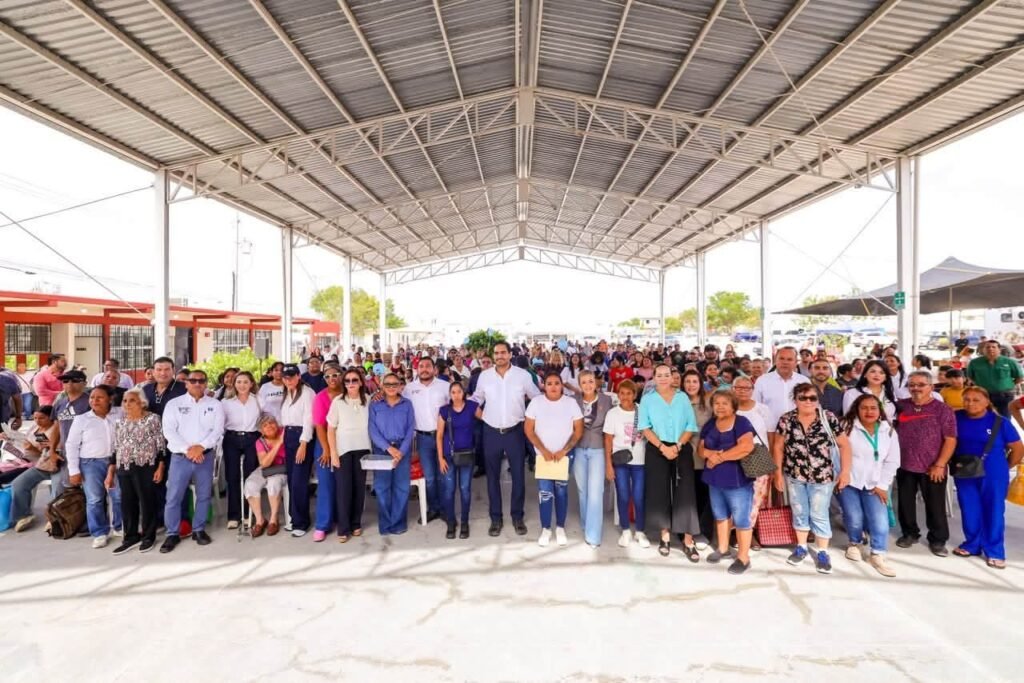 Recibieron en Puerta Grande múltiples servicios gratuitos del Gobierno de Reynosa