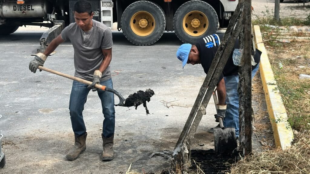 Previene COMAPA obstrucciones con mantenimiento en estación de bombeo