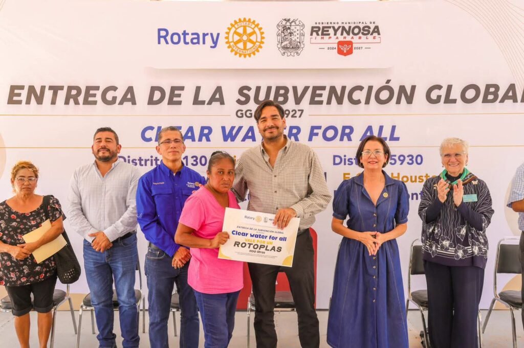 Benefició a más de 120 familias programa “Clear Water for All” del Municipio y Rotarios