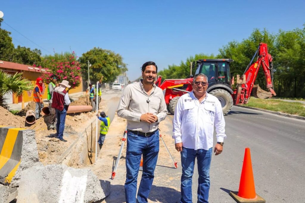 Supervisan el alcalde Carlos Peña y el Arqui Eduardo López Arias obras de infraestructura sanitaria que beneficiarán a cientos de familias Reynosenses.