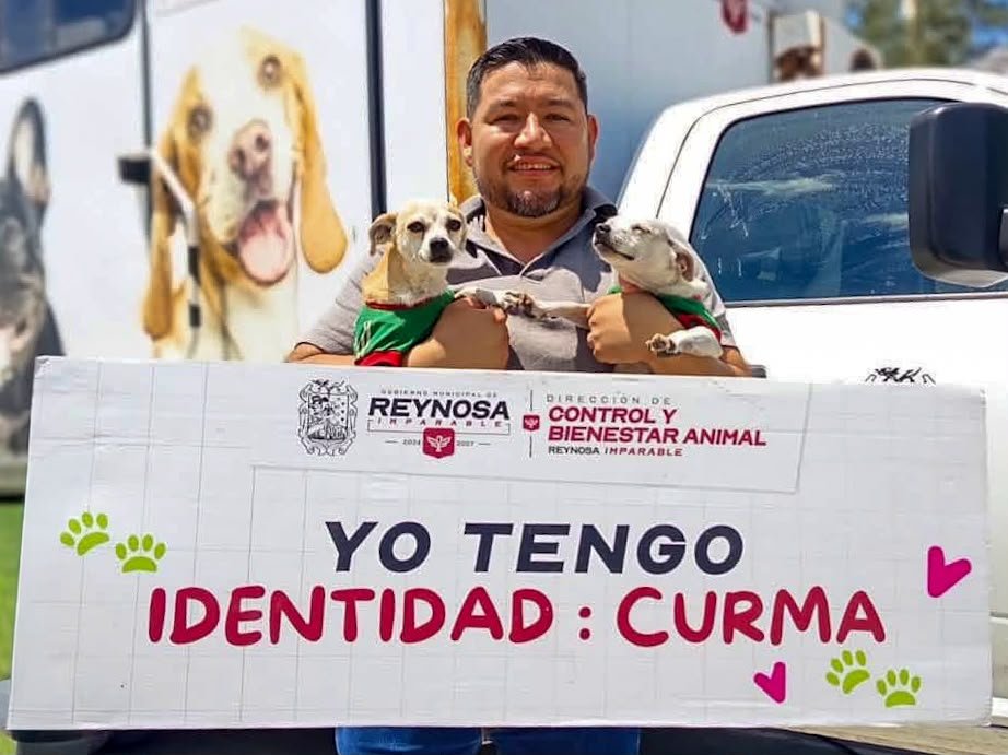 Promueve Gobierno de Carlos Peña Ortiz la identificación responsable de mascotas en Villa Esmeralda