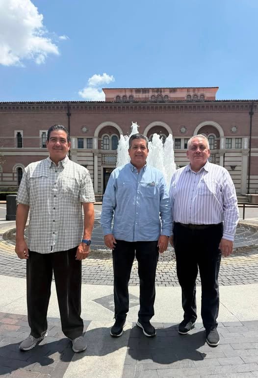 ¿Buscará Cabeza de Vaca senaduría o diputación federal por Somos México?