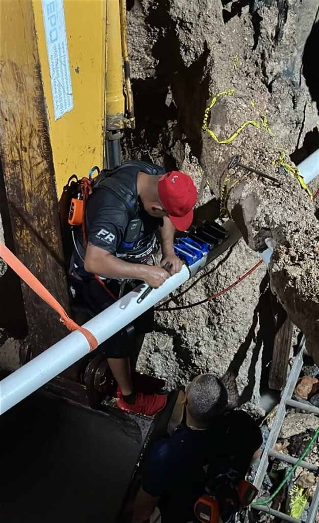 Reparó COMAPA fuga de agua potable en la colonia Santa Cecilia