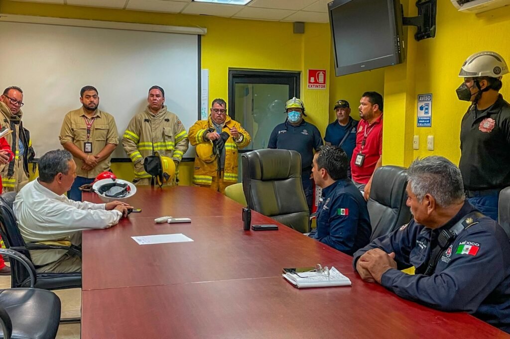 Refuerzan instituciones coordinación durante simulacro en PEMEX