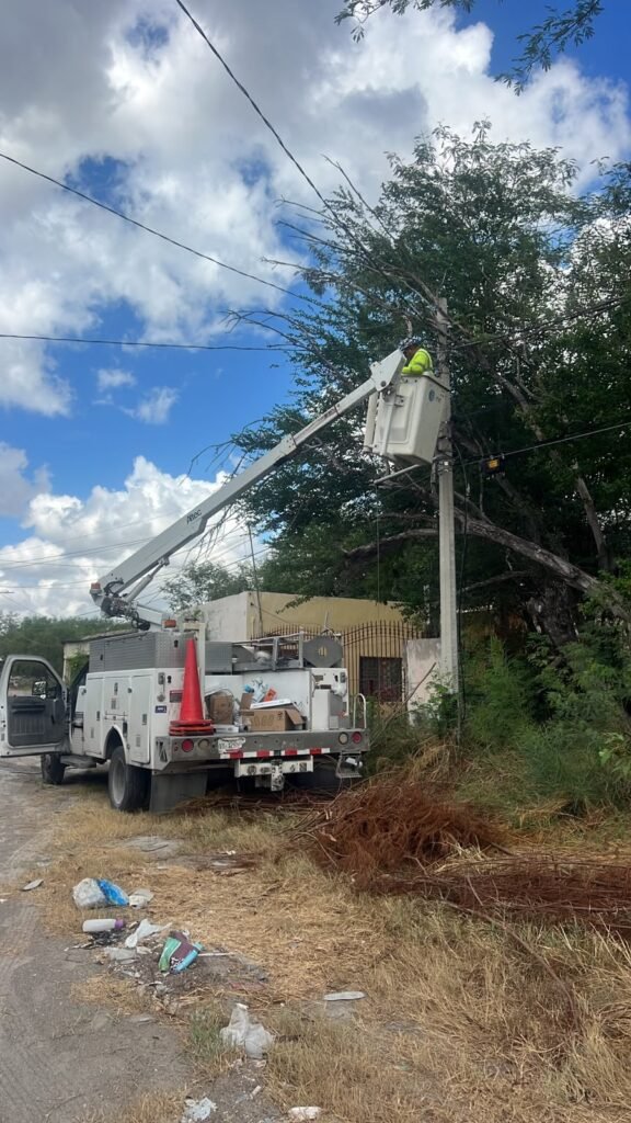 Atendió Gobierno de Reynosa alumbrado público en la colonia Obrera