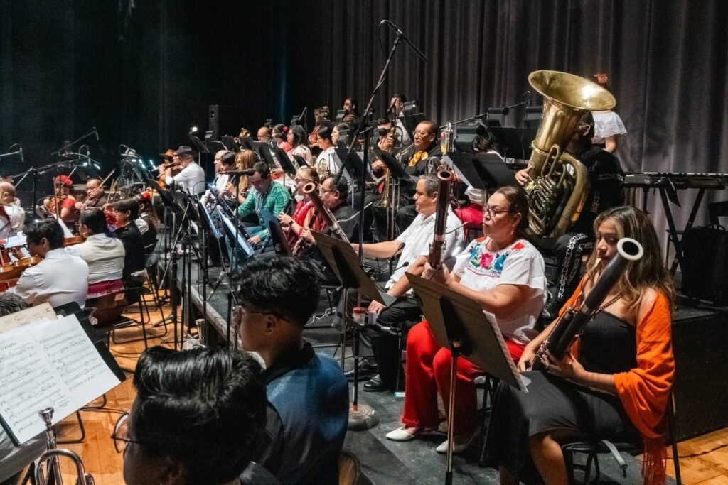 La Orquesta Sinfónica de la UAT celebra 50 años de excelencia cultural con el concierto MexiUATísimo