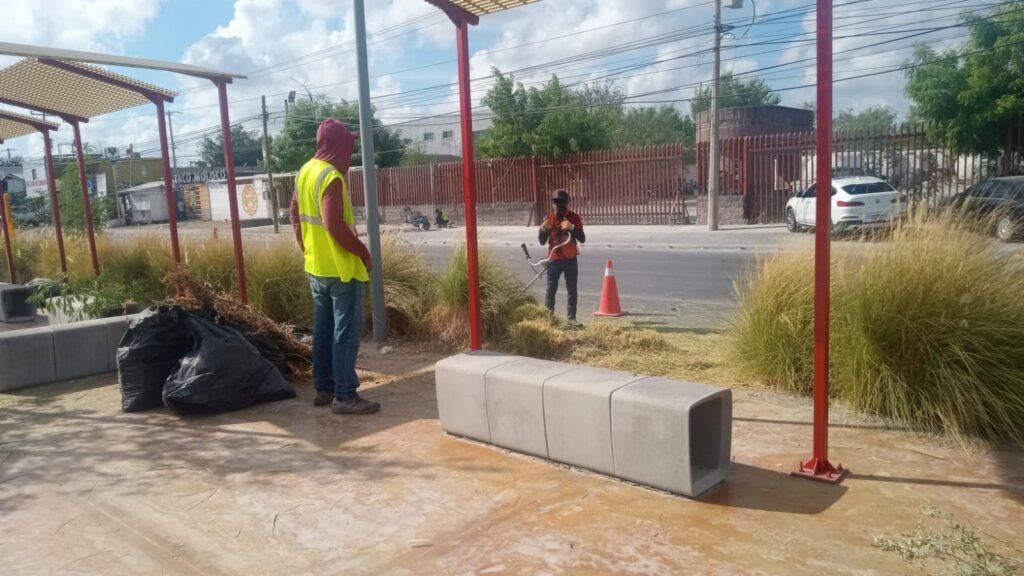 Realizó Servicios Públicos limpieza en calles, banquetas y Parque Lineal del Bienestar de Reynosa