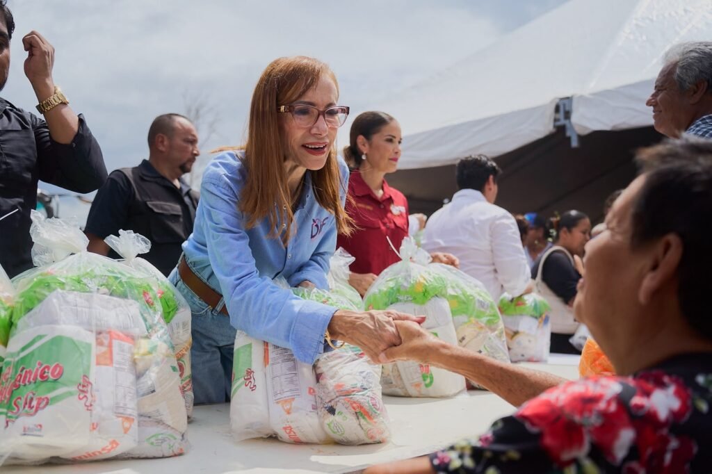 DIF Tamaulipas reanuda las brigadas Transformando Familias con atención integral en Jiménez