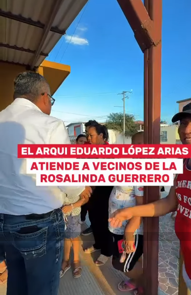 Escucha el Arqui Eduardo López Arias necesidades de vecinos de la colonia Rosalinda Guerrero