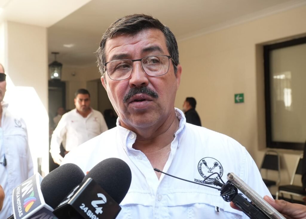 Anunció el rector Dámaso Anaya que la UAT refuerza su oferta educativa en salud para apoyar a la población