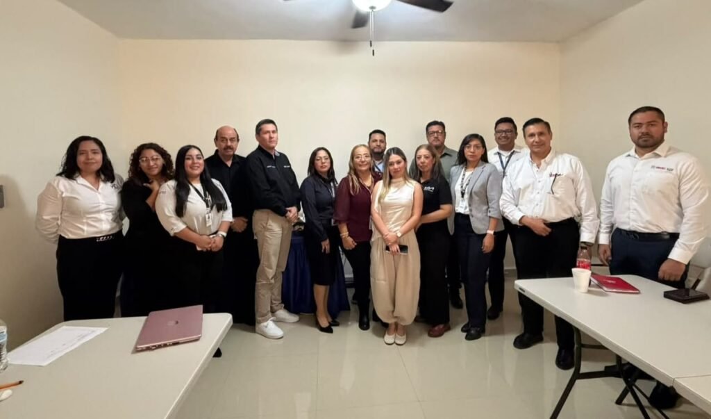 Ofrece STPS orientación laboral sobre riesgos psicosociales y Ley Silla