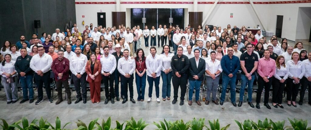 Realiza STPS Simposio Estatal de la Red CONOCER
