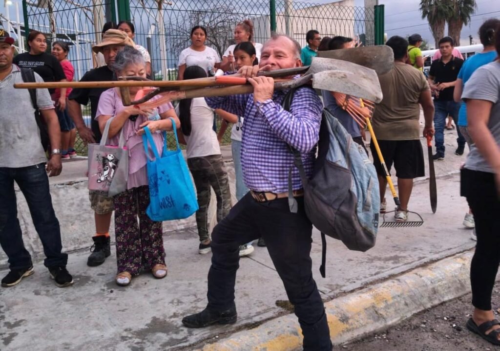 Logran vecinos de San Valentín y Secretaría de Bienestar Social una colonia limpia