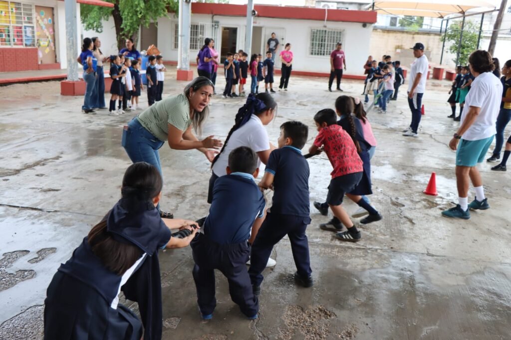 Continúa la activación física en escuelas con el programa Viernes Imparable